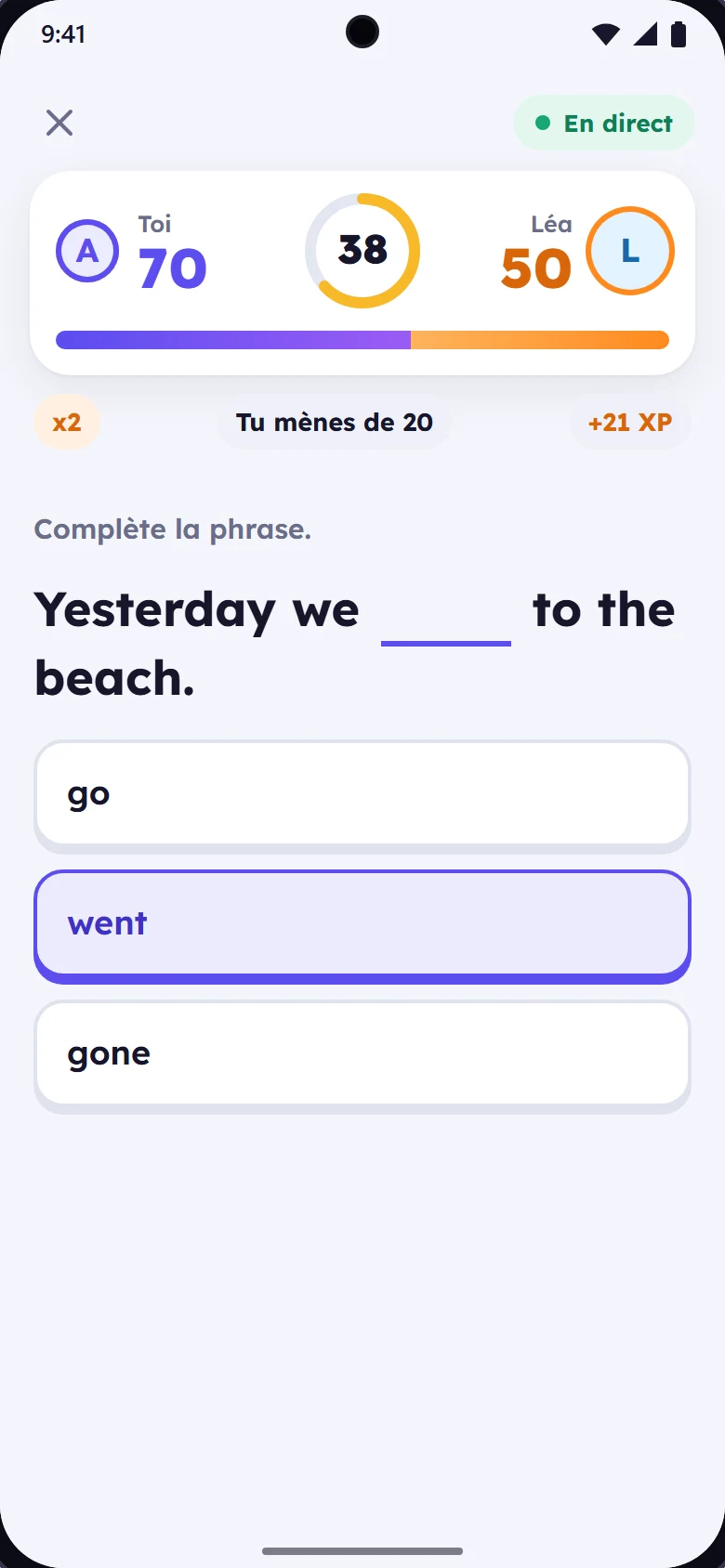 Hi! sur un téléphone Android : un défi en direct contre une amie.